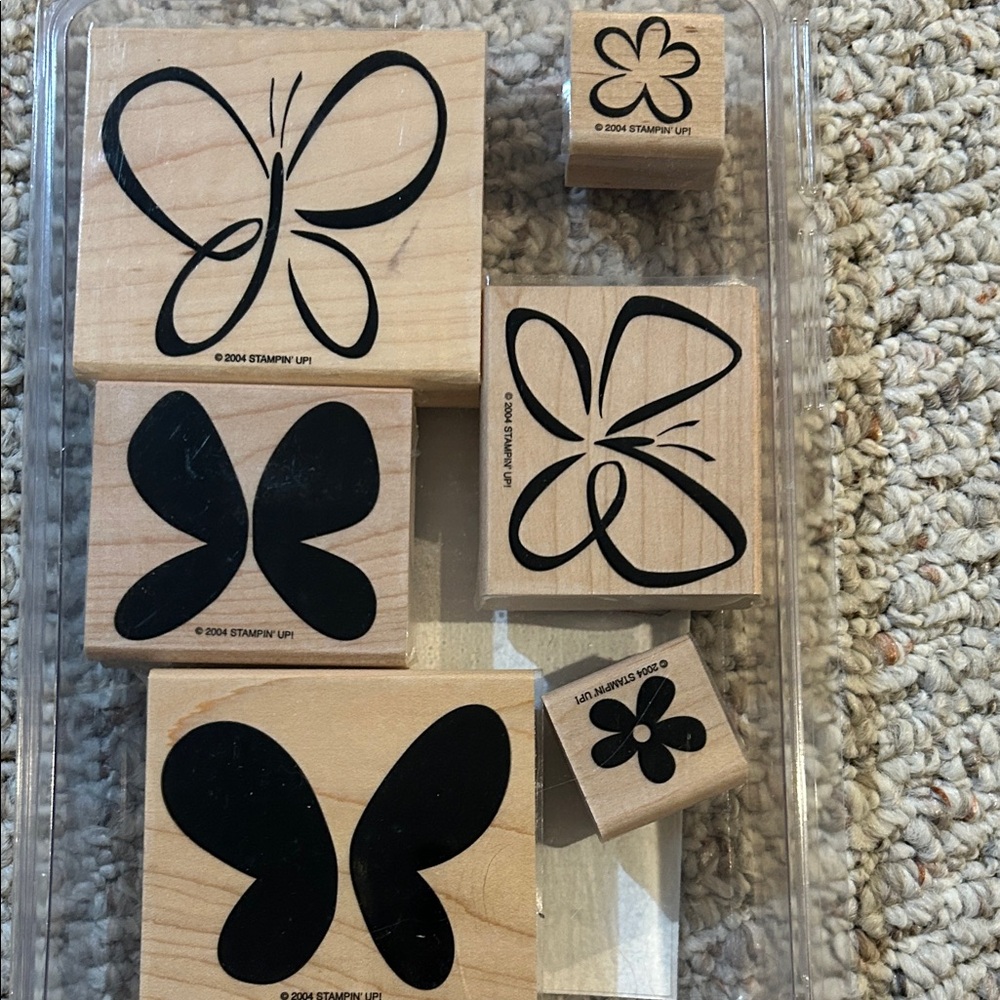 Stampin' Up! Butterfly & Flower Wood Stamps - Natural Wood Bold Butterfly